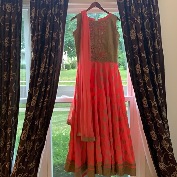 Brand new without tags Anarkali size L - Picture 3 of 9